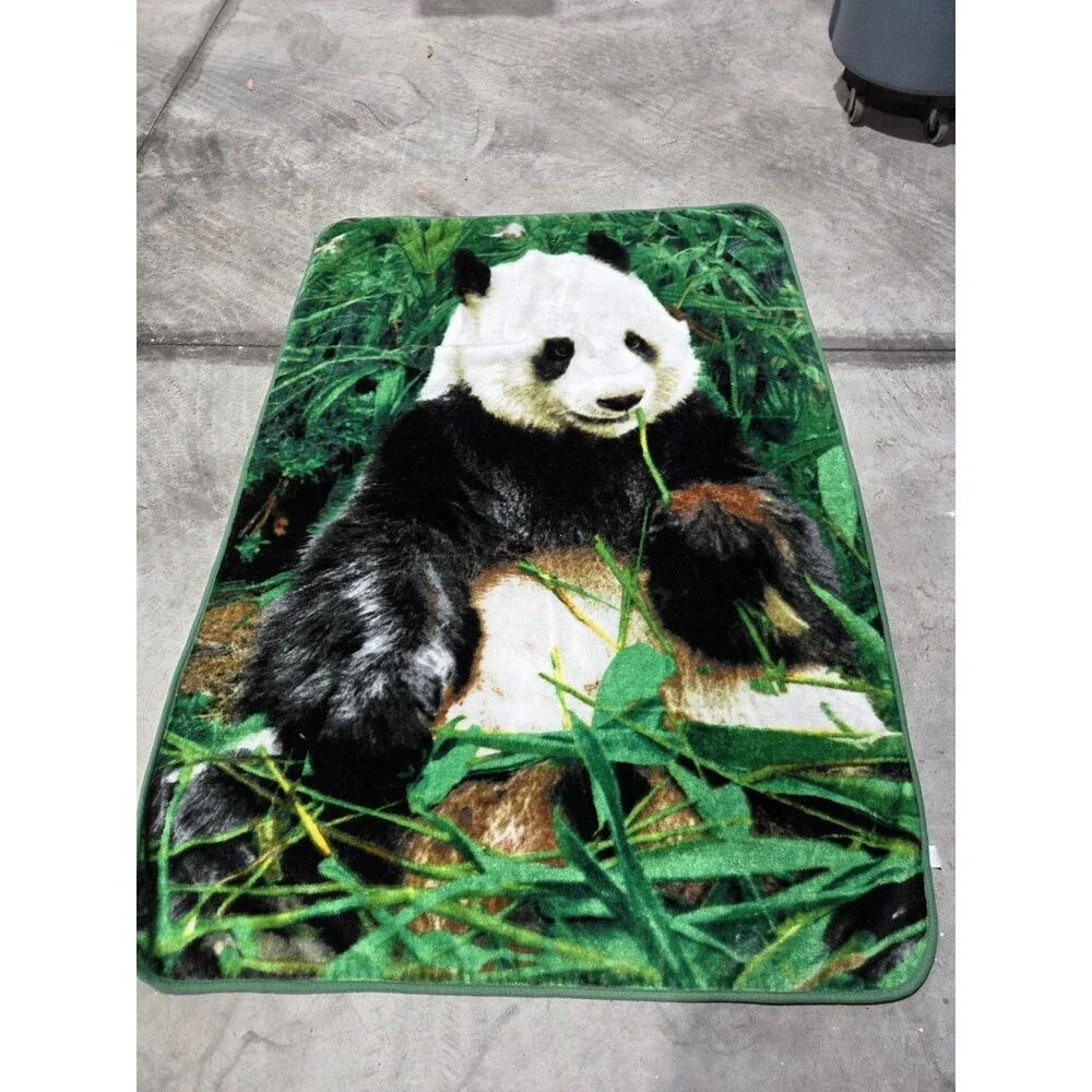 Vintage Plush Panda Leaf Blanket Multi Color Reversible 50”x 58” Fleece Wildlife